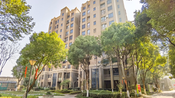 东方润园外景图