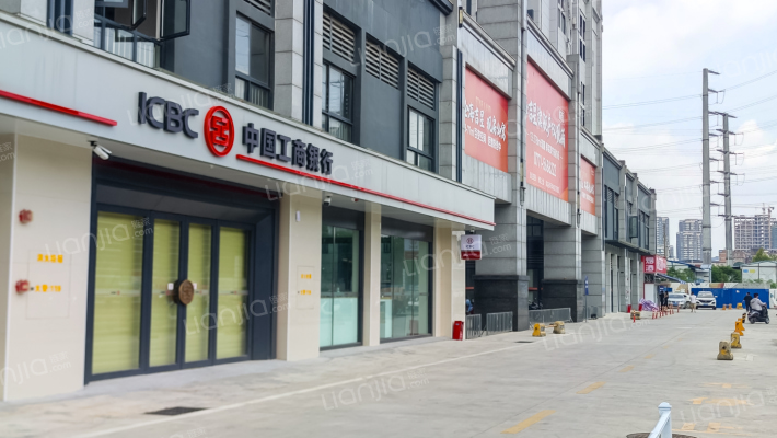 海吉星佳信广场外景图