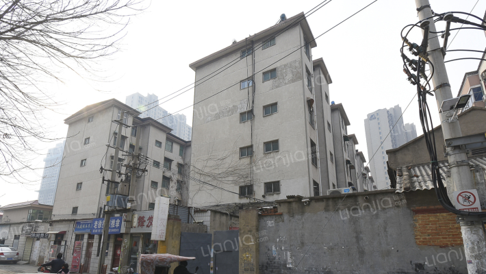 八一路西湖支行家属院外景图