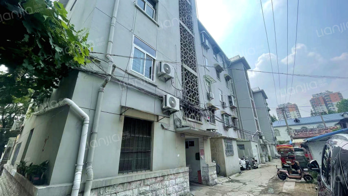 制锦市少年路外景图