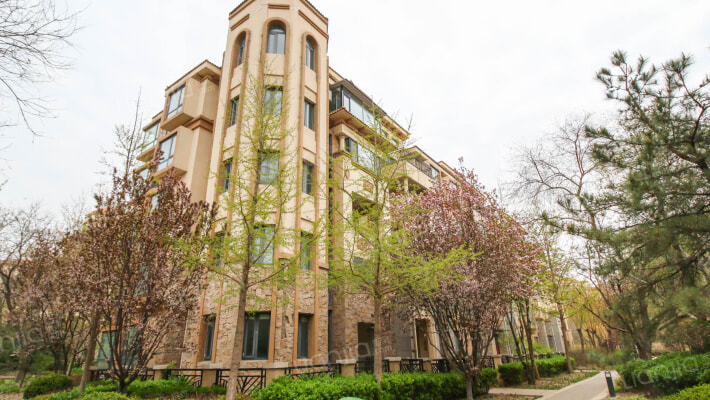 香江健康小镇百合园外景图