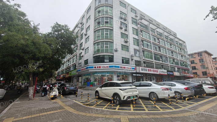 乾盛大厦外景图