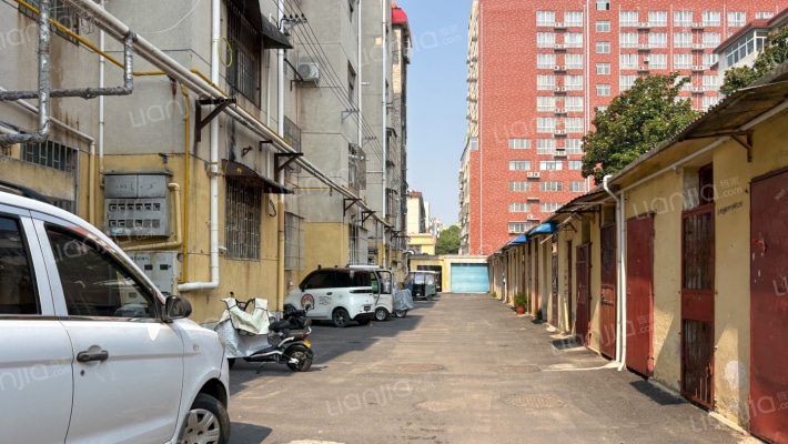 金属材料家属院 外景图