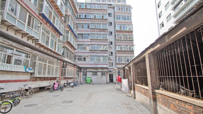 学府胡同23号院外景图