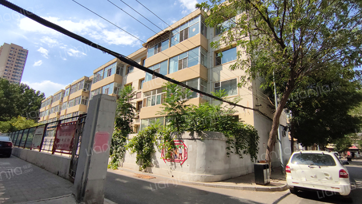 牛奶厂宿舍外景图