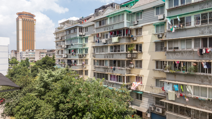 久利苑小区外景图