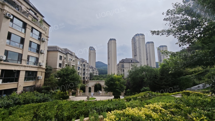 中海御湖熙谷外景图