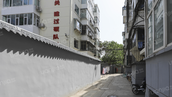 安监局宿舍外景图