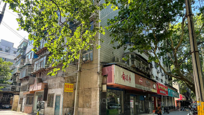 建国路74号外景图