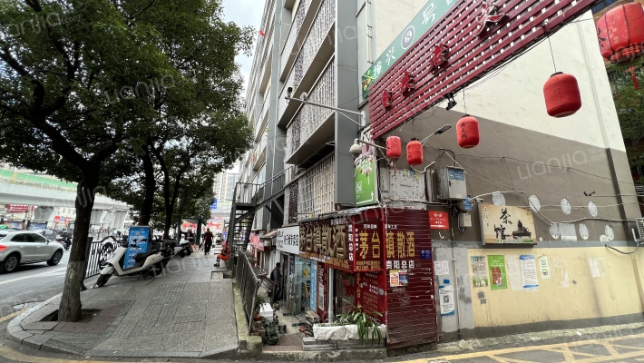 宝山南路201号外景图