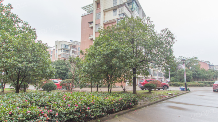 城市花园外景图