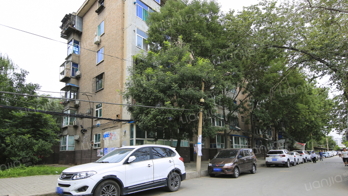 山针小区外景图