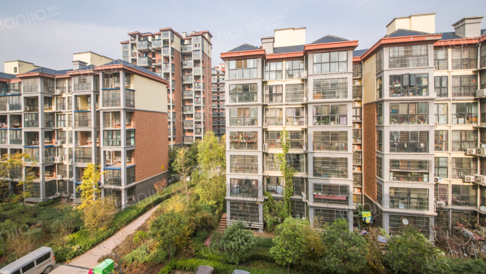 郑东宽景一品外景图