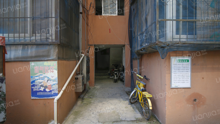 康丽小区外景图