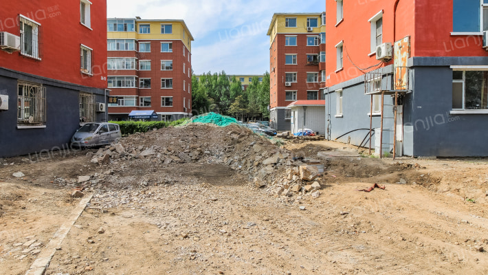 一汽38街区东区外景图