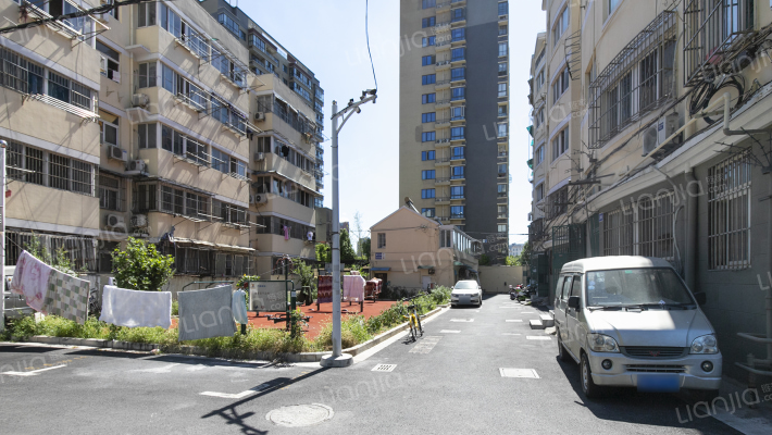 康苑新村外景图