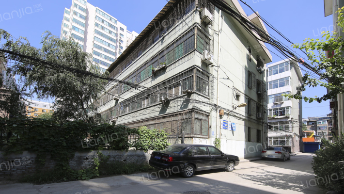 医药公司宿舍外景图