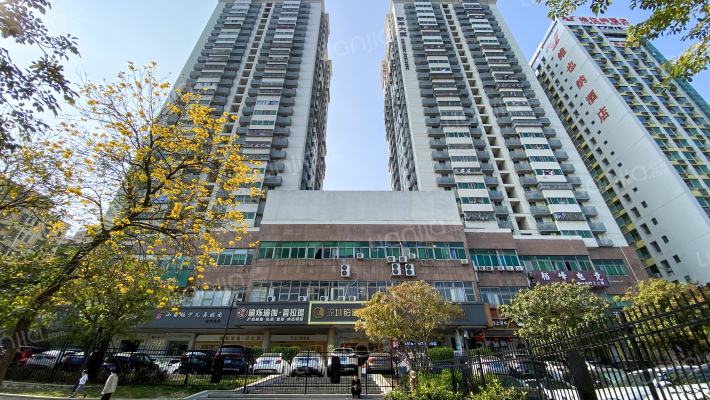 新丰大厦外景图