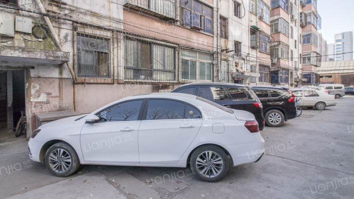 邙山三建家属院外景图