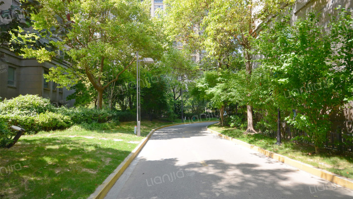 绿地世纪城国际花都南苑外景图