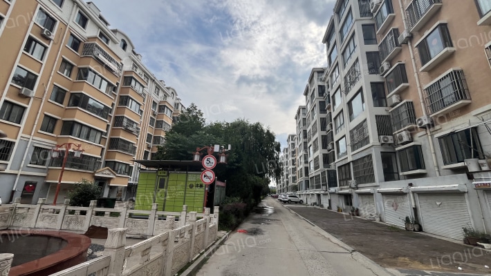 祥龙花园外景图