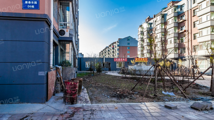 康泰乐园D区外景图