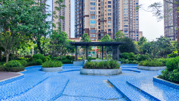 威宁首府德逸园外景图