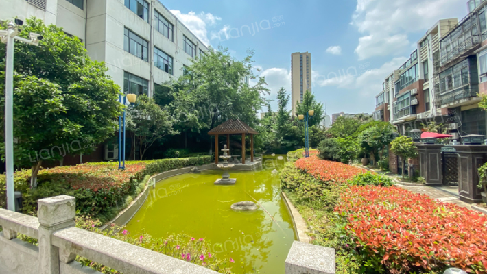 城建嘉园外景图