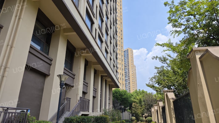 金科世界城A区外景图