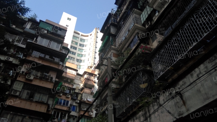 花园新村外景图