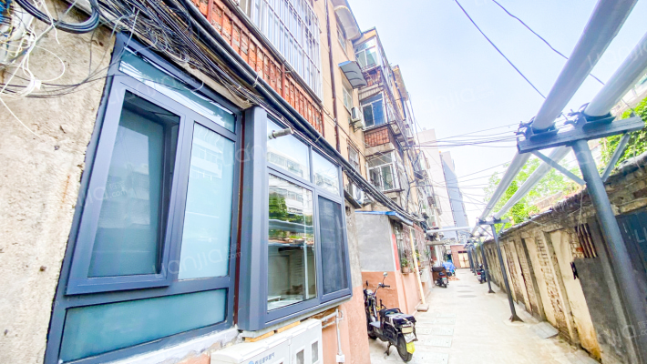 外贸宿舍外景图