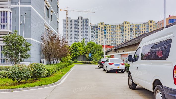 海苑华庭外景图