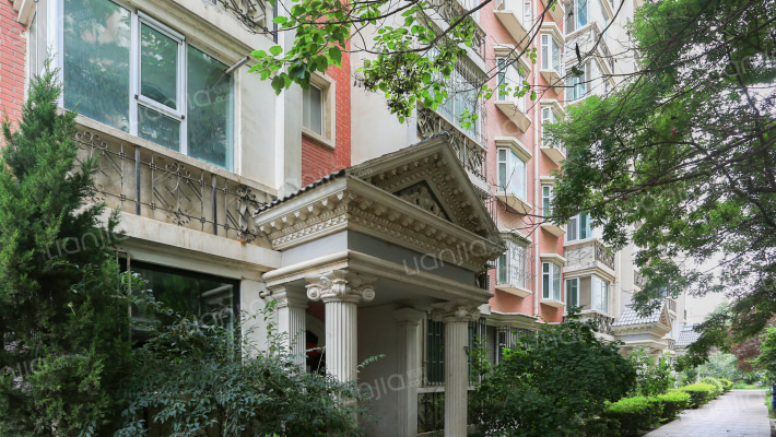 金地花园外景图