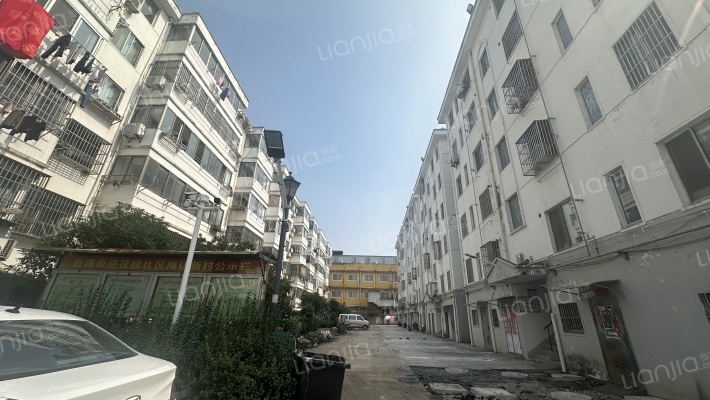 海达新村外景图