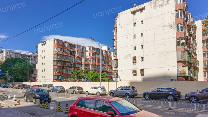 育慧西里外景图