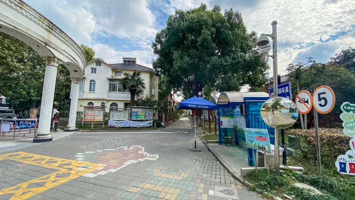 红叶别墅外景图