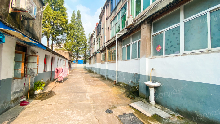 公安局居民小区外景图