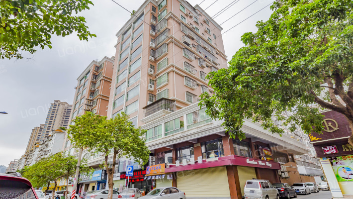 豪庭小区外景图