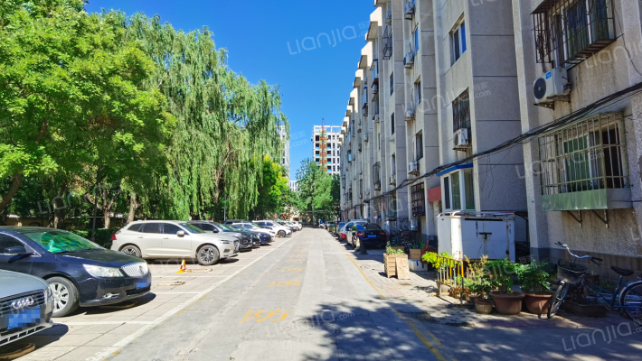 育仁里2号院外景图