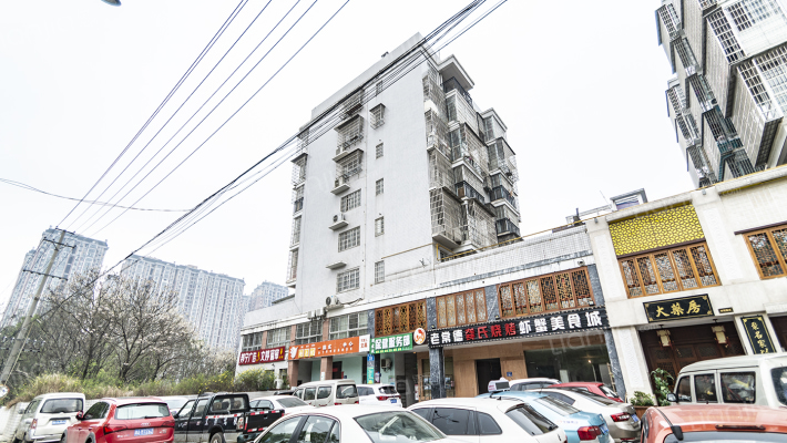 京豪商夏外景图