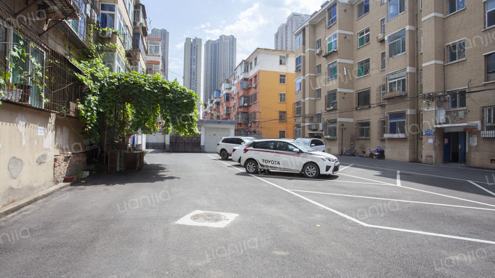 唐明饭店宿舍外景图