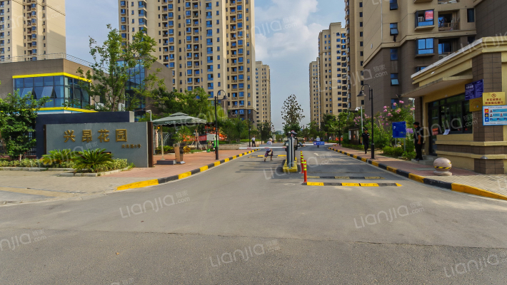 兴昂花园外景图