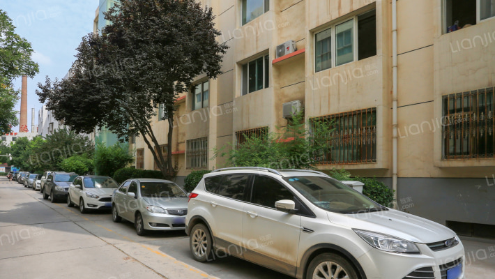 荣达小区外景图