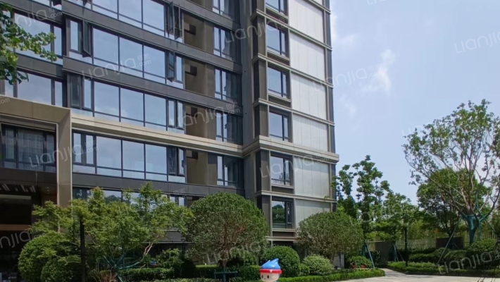 中海长江十里外景图