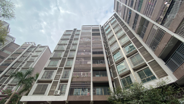 合富花园外景图