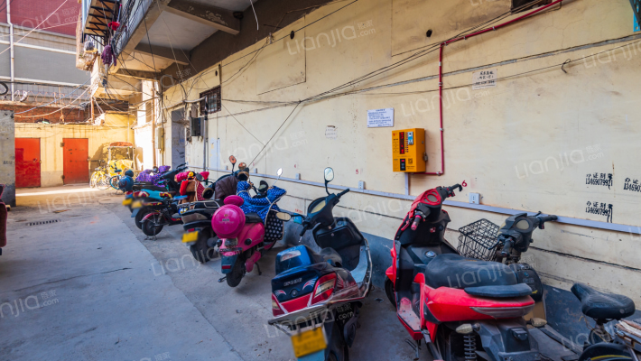 棉纺东路53号外景图