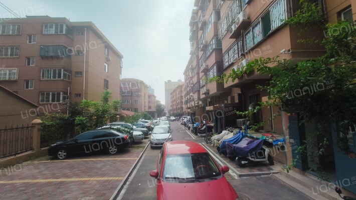 三合小区东院外景图