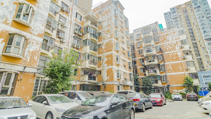 大湖公寓外景图