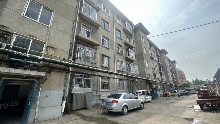 张南路97号院外景图