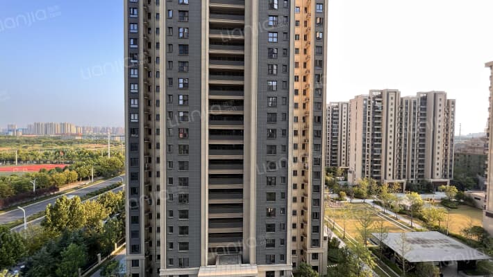 金科康桥芙蓉天宸外景图